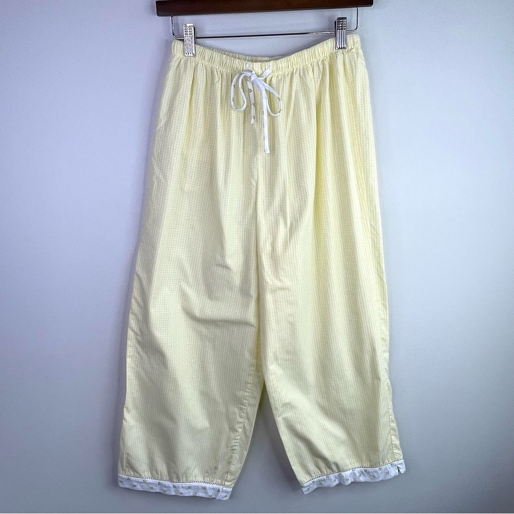 Secret Treasures Yellow and White Gingham Pajama Set With Flowers Size M - Picture 7 of 10
